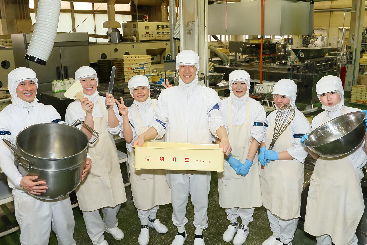 NEW 正社員【明月堂・本社製造スタッフ募集】